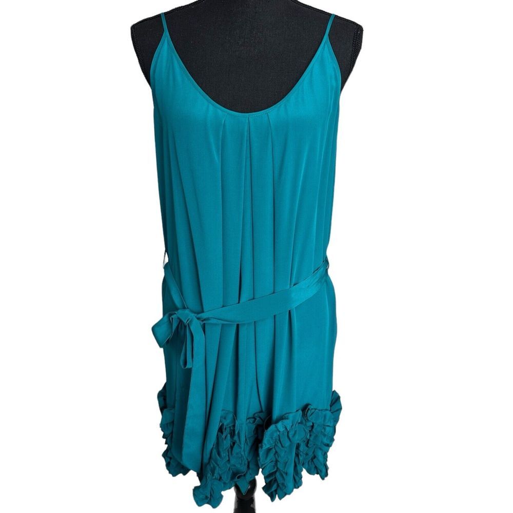Charlie Jade Women's Size Medium Green Slip Dress‎ With Ruffles 100% Silk NWT